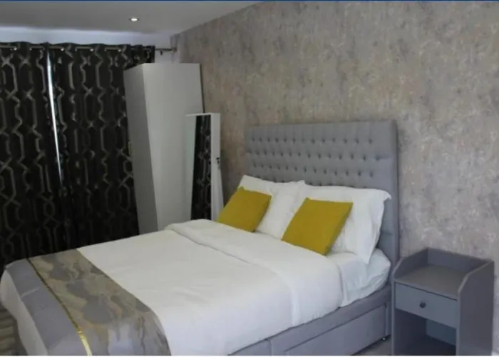 Mini Cosy Studio Flat Milton Keynes